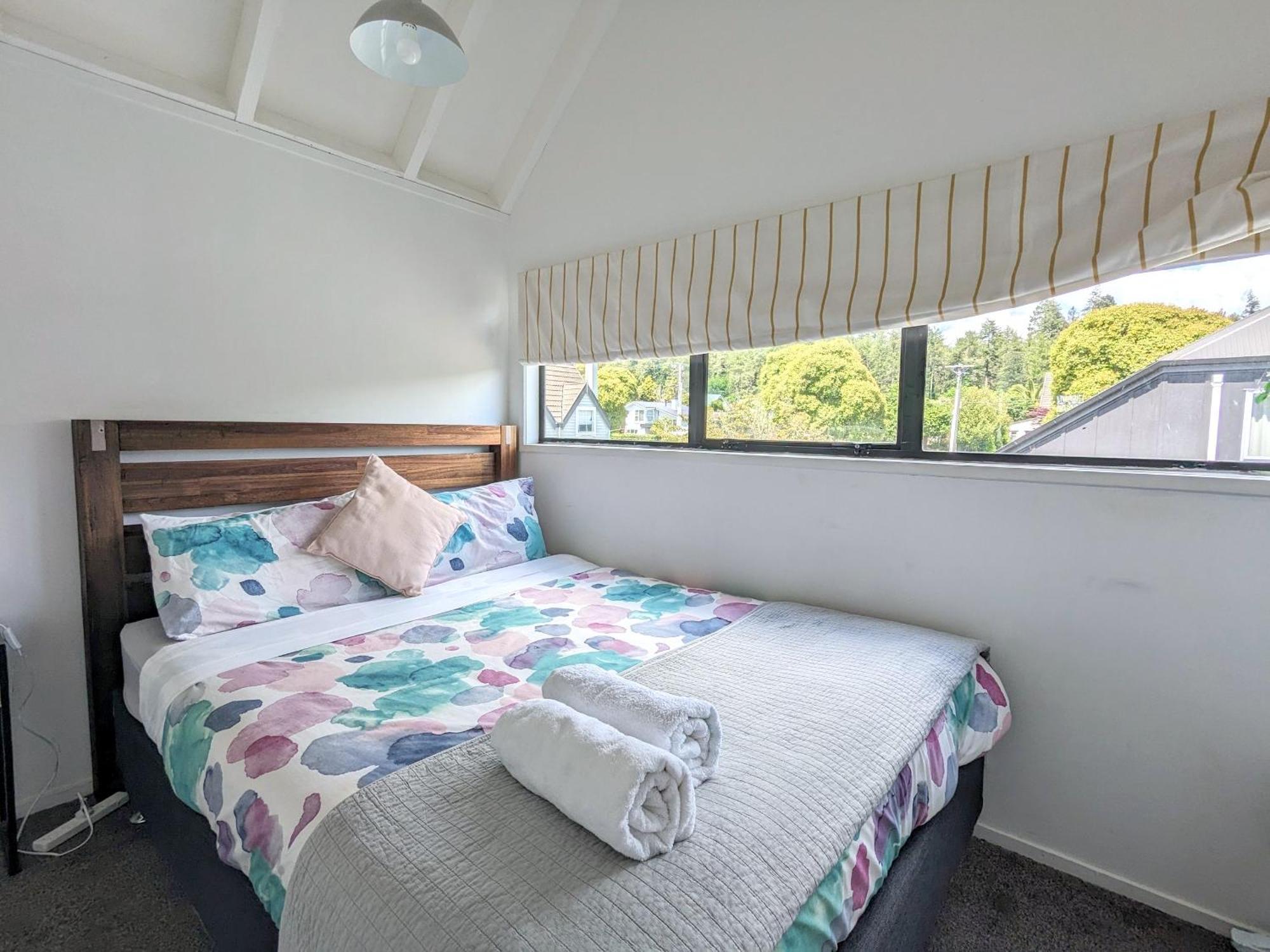 Rotorua redwood retreat Villa Exterior foto